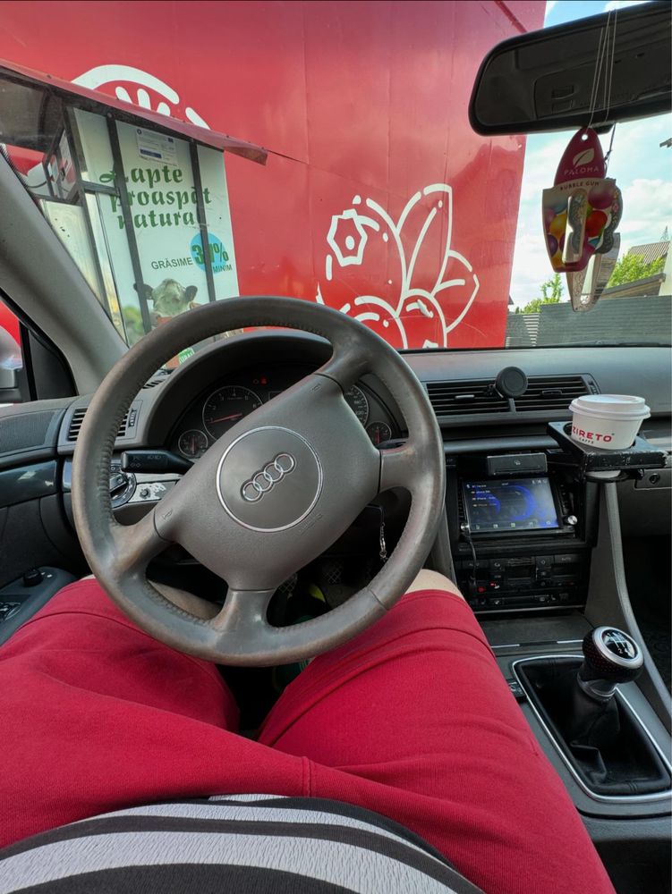 Vand Audi A4 2.0 Benzina 131 cai