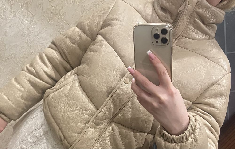 Верхняя одежда  ,куртки ,пальто -все по 5500 т