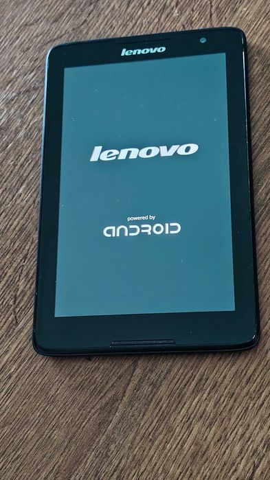 Tableta mare de 10 inch LENOVO, perfect functionala