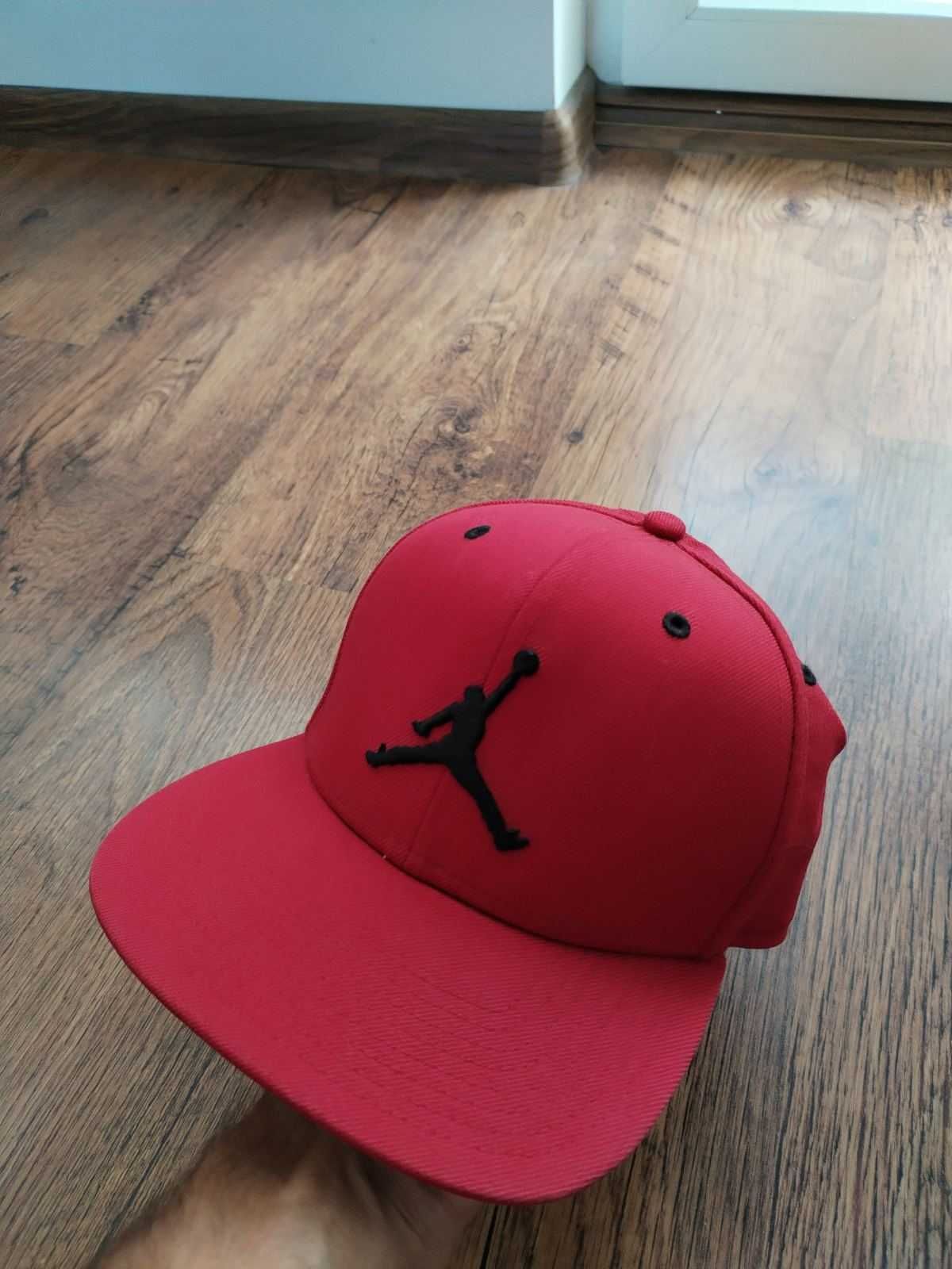 Nike Jordan Jumpman Snapback Cap In Red - страхотна мъжка шапка
