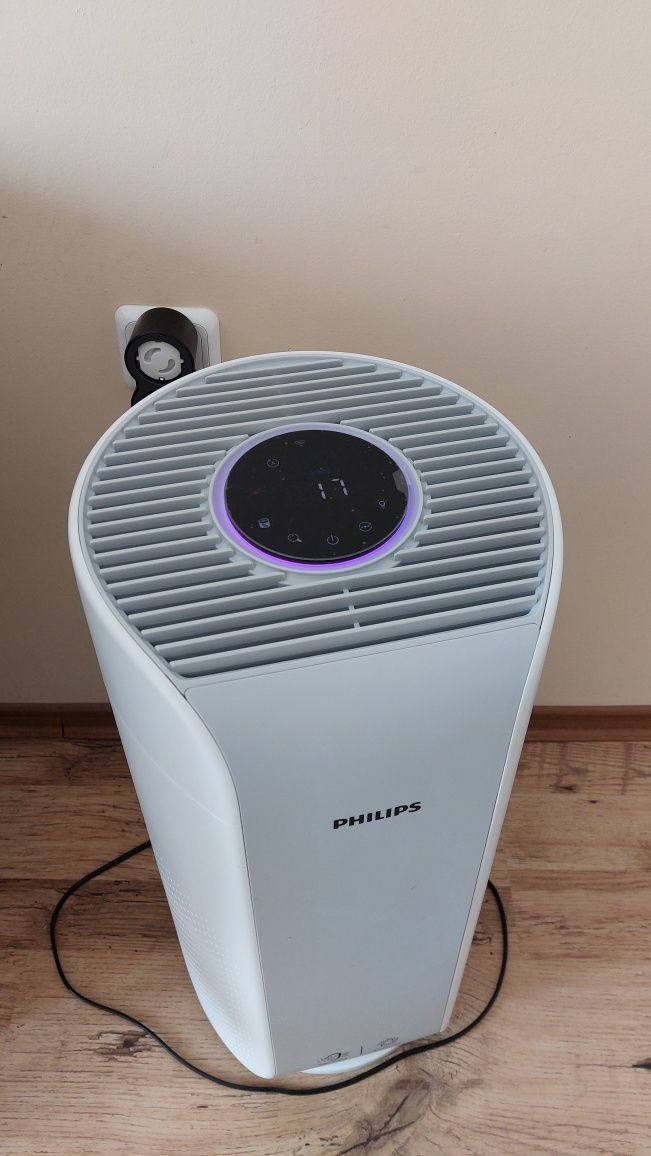 Продавам пречиствател за въздух Philips AC2958