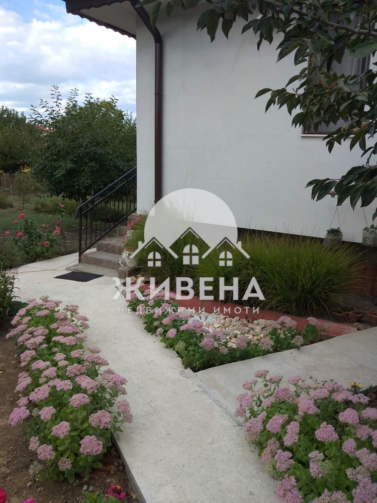 Продава обзаведена къща в с.Чернево, обл. Варна