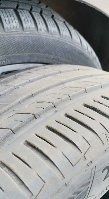 Продавам 4 броя летни гуми 255/40 R19 Y XL
