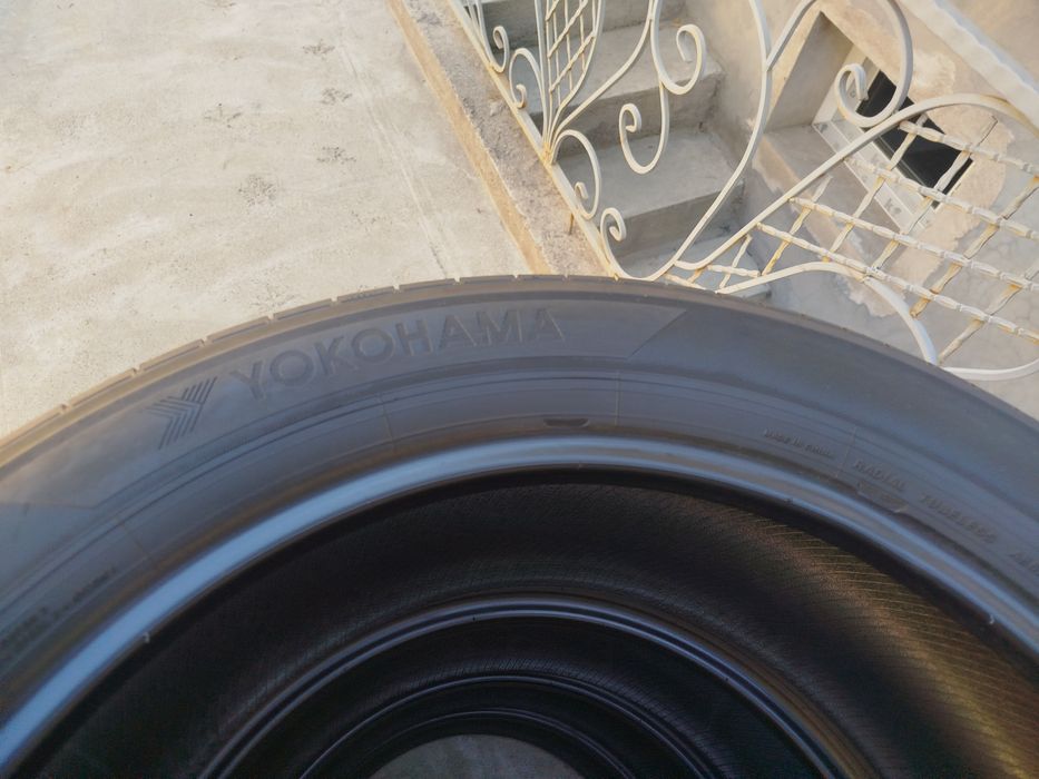 235 55 R19 Shina Yokohama