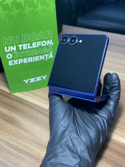 Samsung Galaxy Z Flip7 / Garanție 12 luni / 512 Gb / Ca nou
