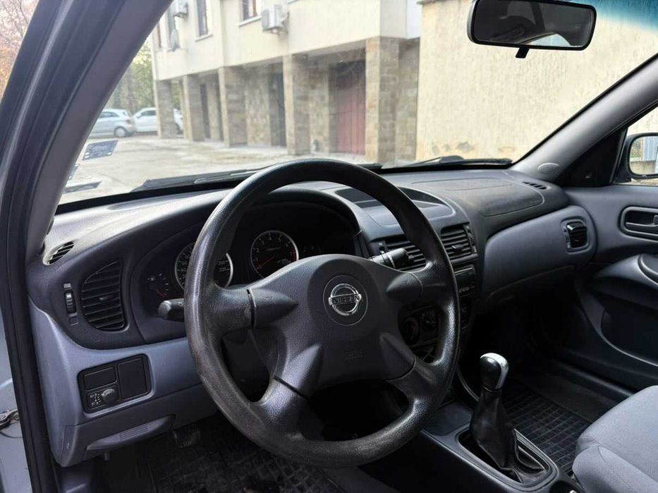 Nissan Almera N16