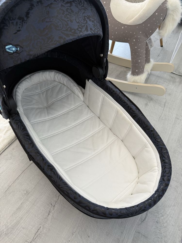 Jewels of nature Cybex
