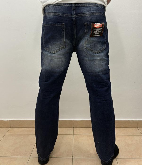 Италиански мъжки дънки