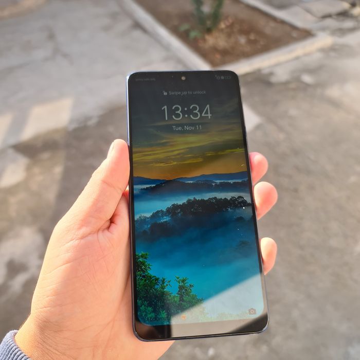 Honor Magic sotiladi ideyal