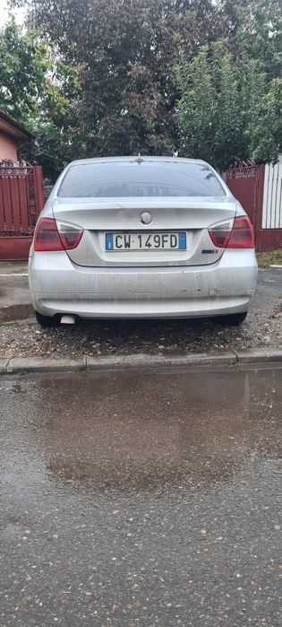 Vand BMW 320d e90 automat
