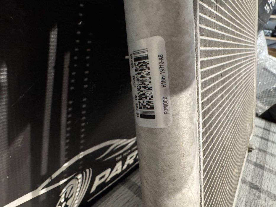 Radiator AC Ford Fiesta Mk8