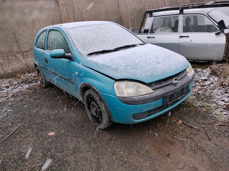 Dezmembrari  Opel CORSA C  2000  > 2009 1.2 Benzina
