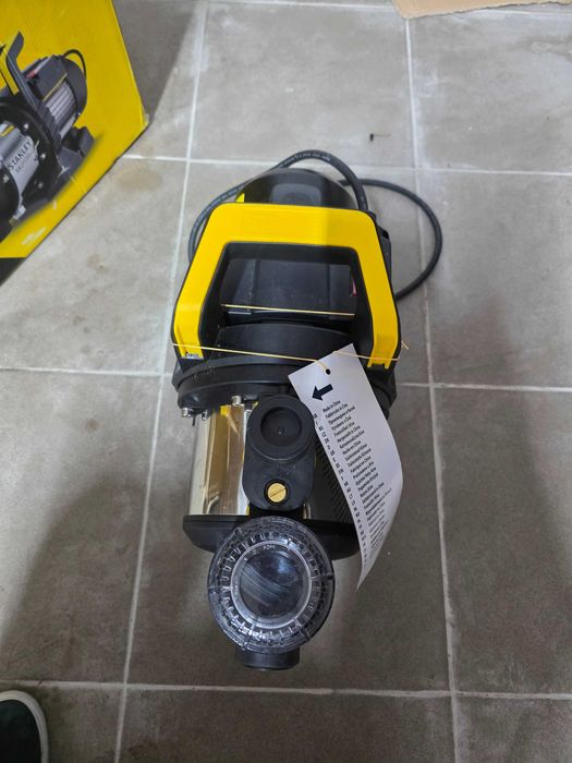 Pompa de suprafata 1300w 4500 l/h 50m Stanley SXGP1300XFE