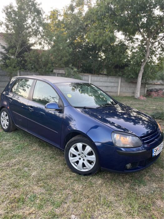 Golf 5 1.4 fsi 90 cp isi cauta un nou proprietar ,astept mesaj in priv