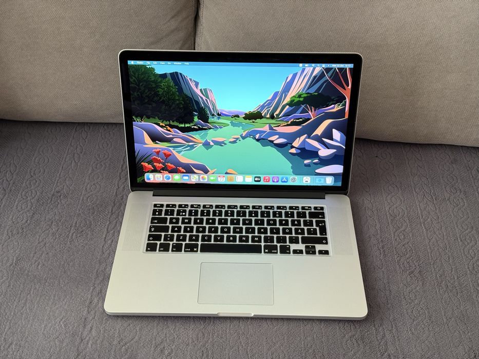 CTO’Като Нов 15,4’Macbook Pro 15 Mid 2015/I7 2.8Ghz/16GB Ram/1TB/R9
