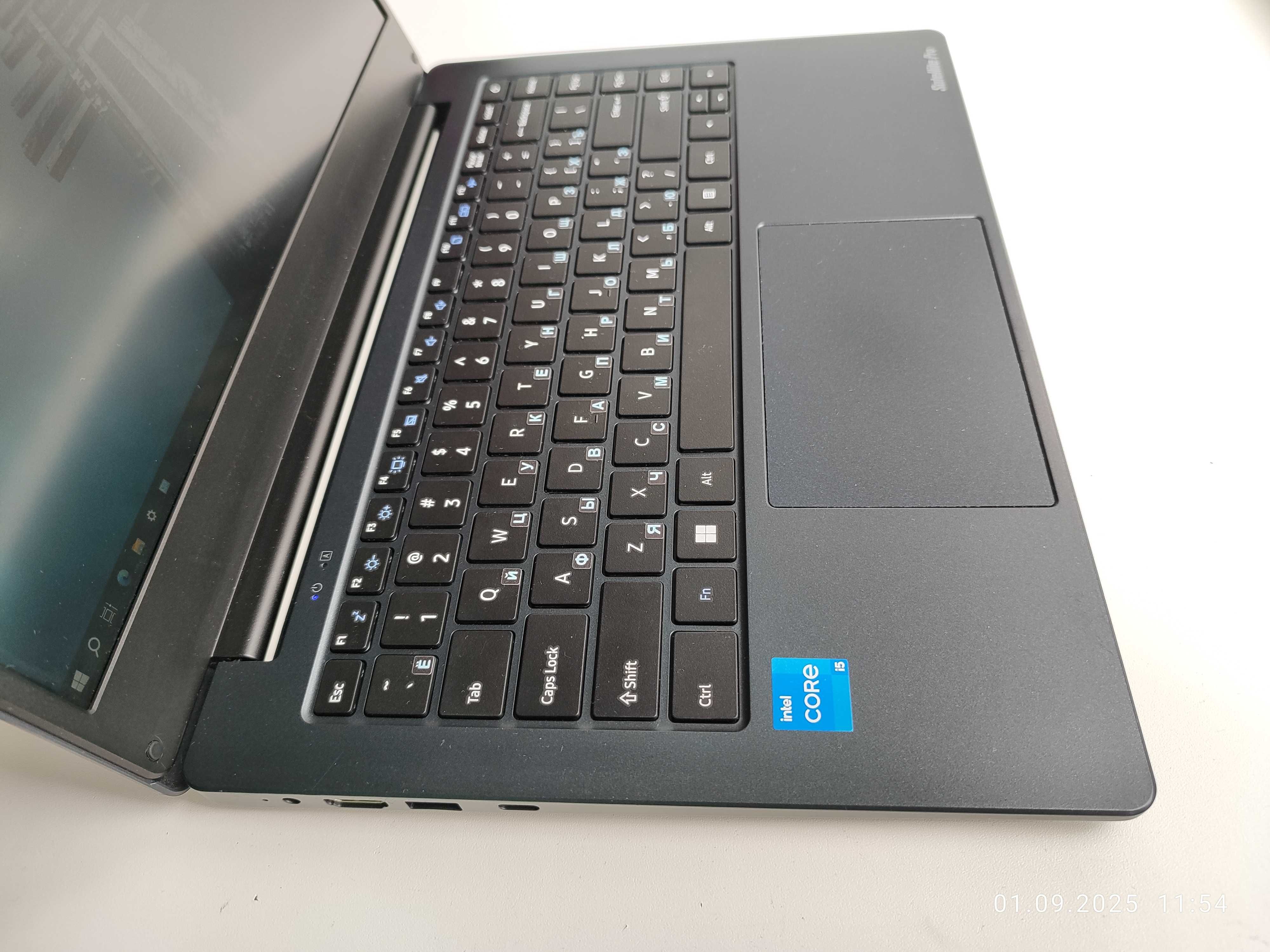 Toshiba(Dynabook) Satellite Pro C40-J/i5-1135G7/16/256/FHD/IPS