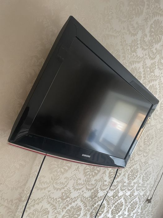 Телевизор самсунг