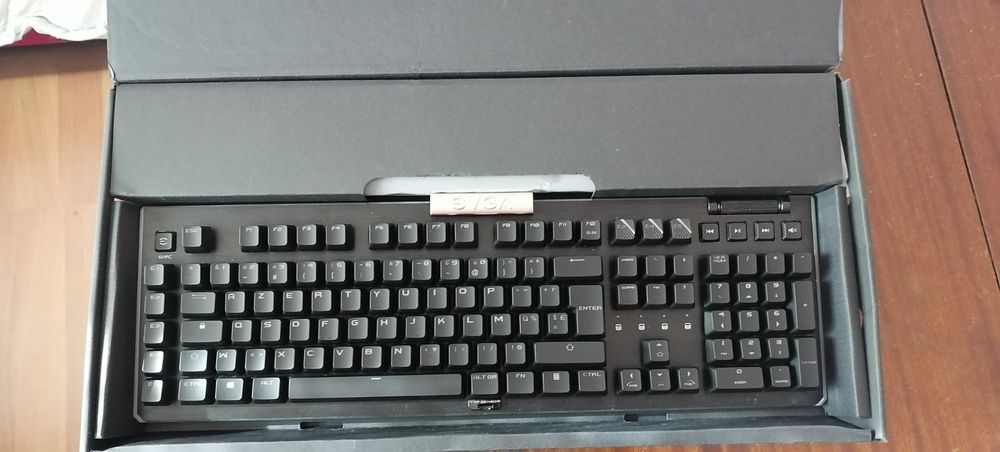 Evga Z20 Механична Клавиатура нова