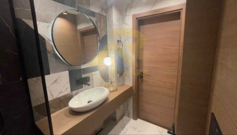 Продава се Тристаен апартамент в София, Център - 75 кв.м за 2520 €/кв.м - Снимка #7