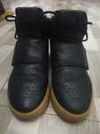 Vand Ghete Adidas Tubular de piele.