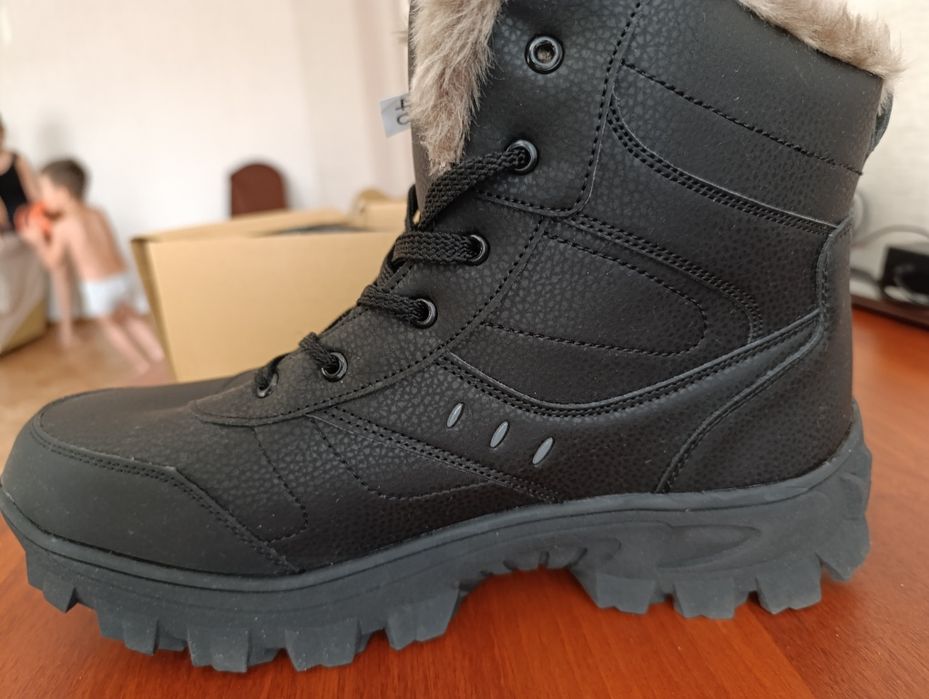 Спортивный сапог 48 размера, мужские зимние