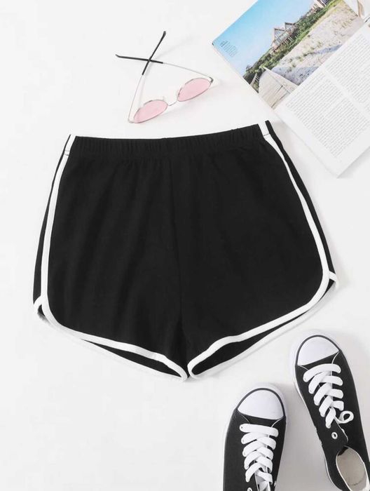 Спортни клинове и къси панталонки