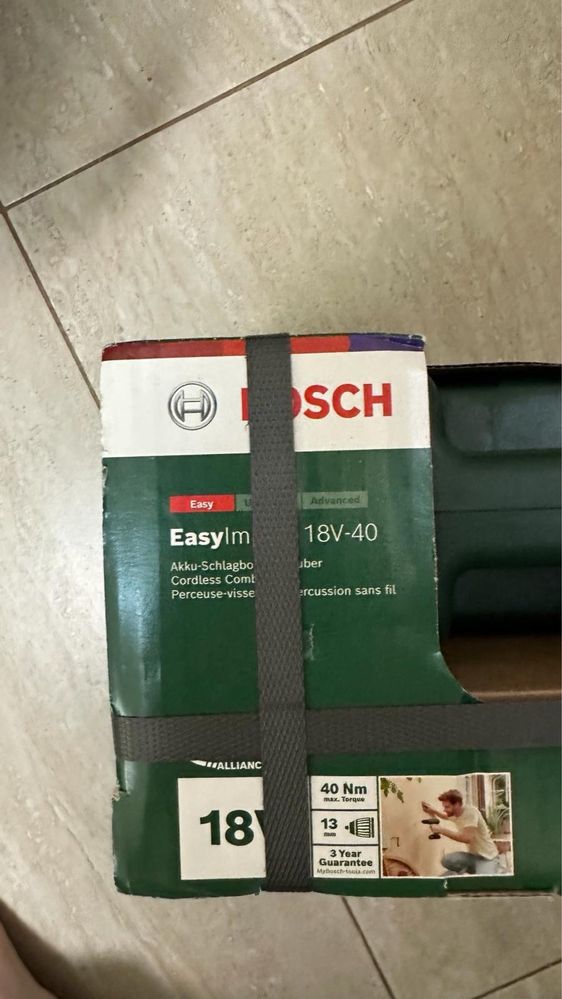 Bosch Easy Impact 18v-40 percutie 2 acumulatori 34 accesorii sigilat