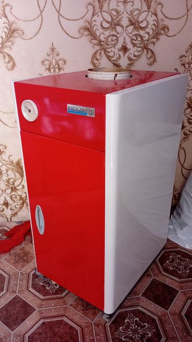 Продам окно ,батареи и печку