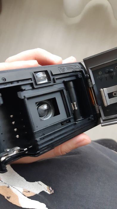 Aparat foto film Konica big mini
