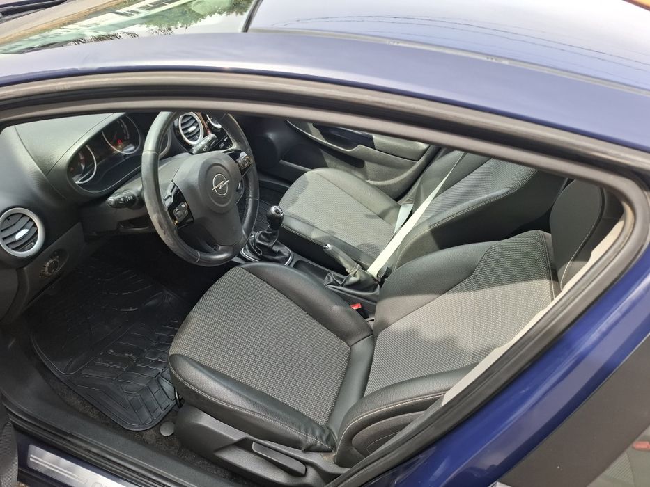 Opel Corsa D 2010 1.7cdti 125cp