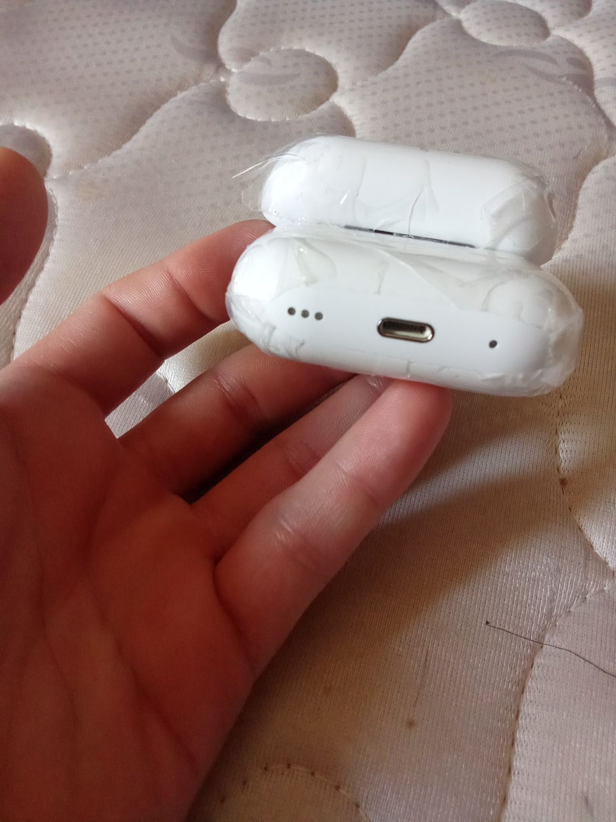 Airpods pro  100тыс срочно