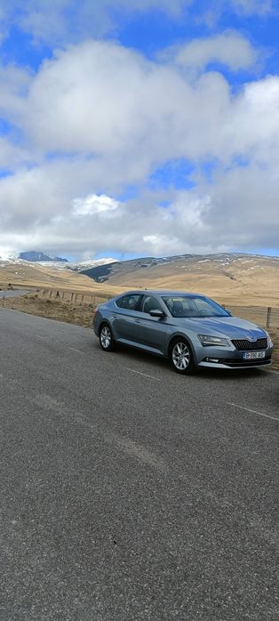 Skoda Superb 190cp
