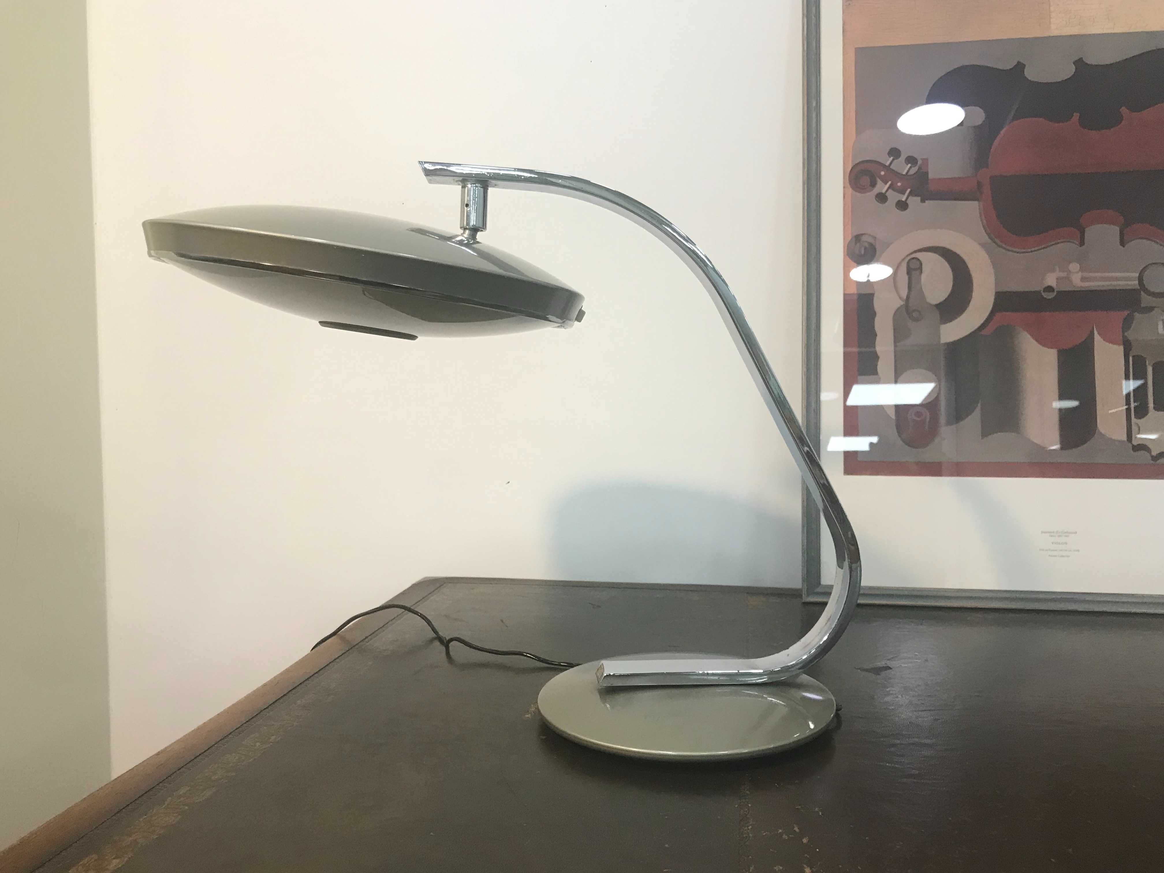 Лампа за бюро FASE 520 C, design by Luis Perez de la Oliva, 1967 г.