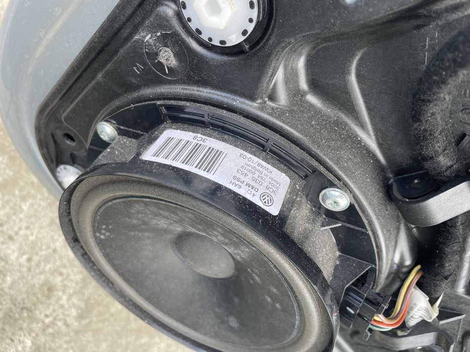Vand boxa fata / spate stanga / dreapta OEM Volkswagen Passat CC