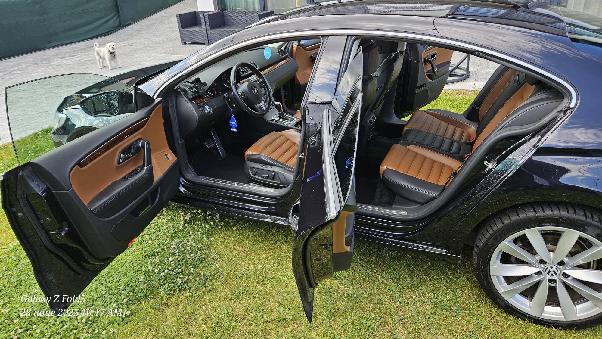 Passat CC 2013 2.0 TDI DSG 

Volkswagen Passat CC 2012