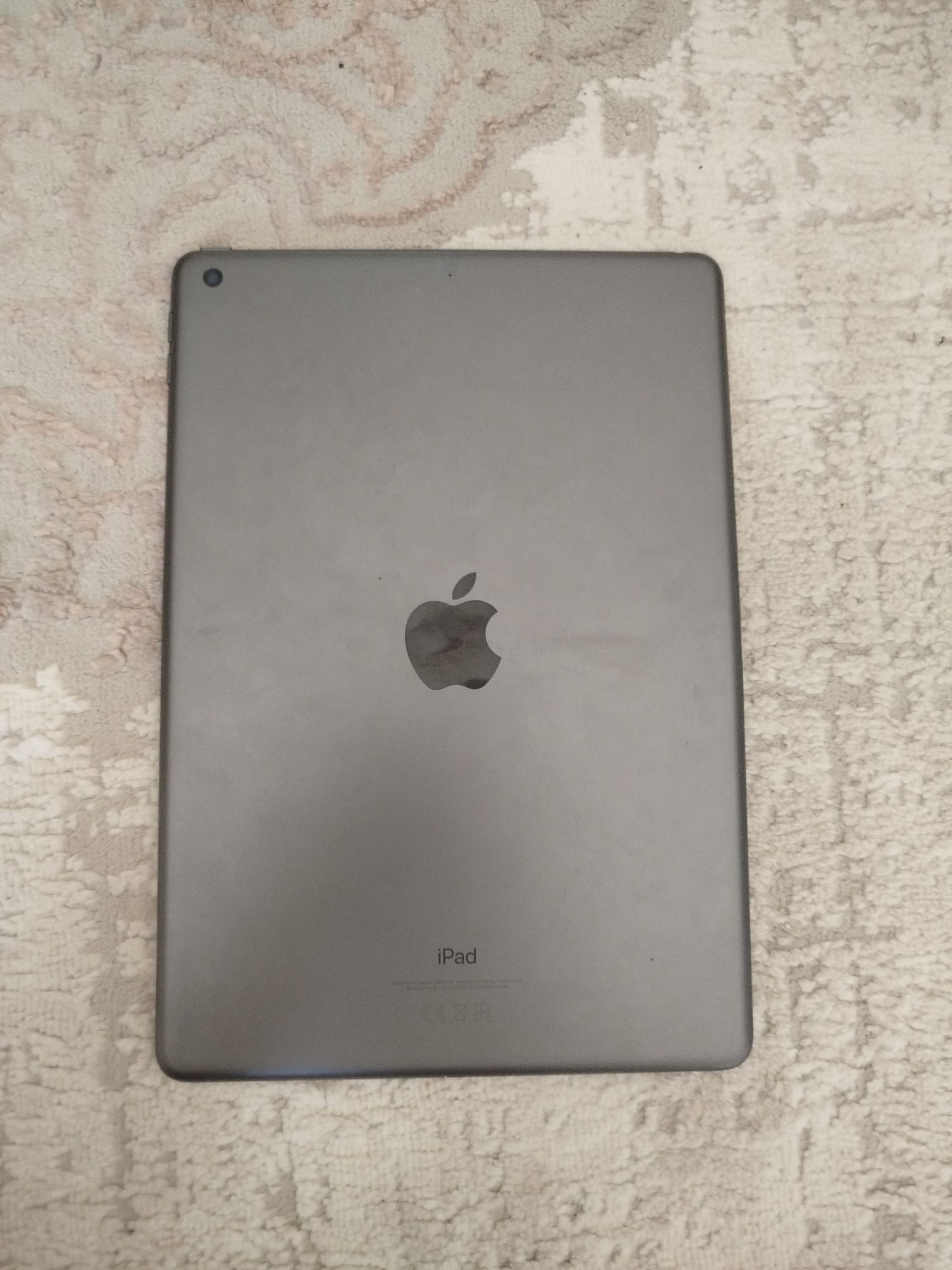 планшет iPad 9 th generation wifi версия 64gb с полным комплектом