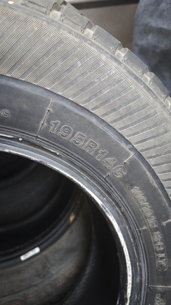 4бр. 195 R14C бусови меки но със стар ДОТ