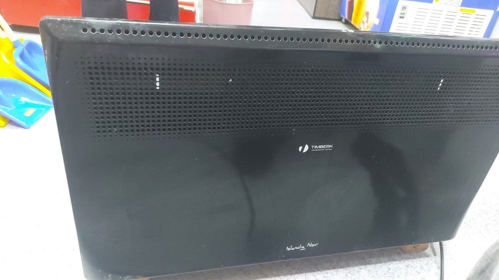Электрический конвектор Timberk модель Tec.es M 2000 .