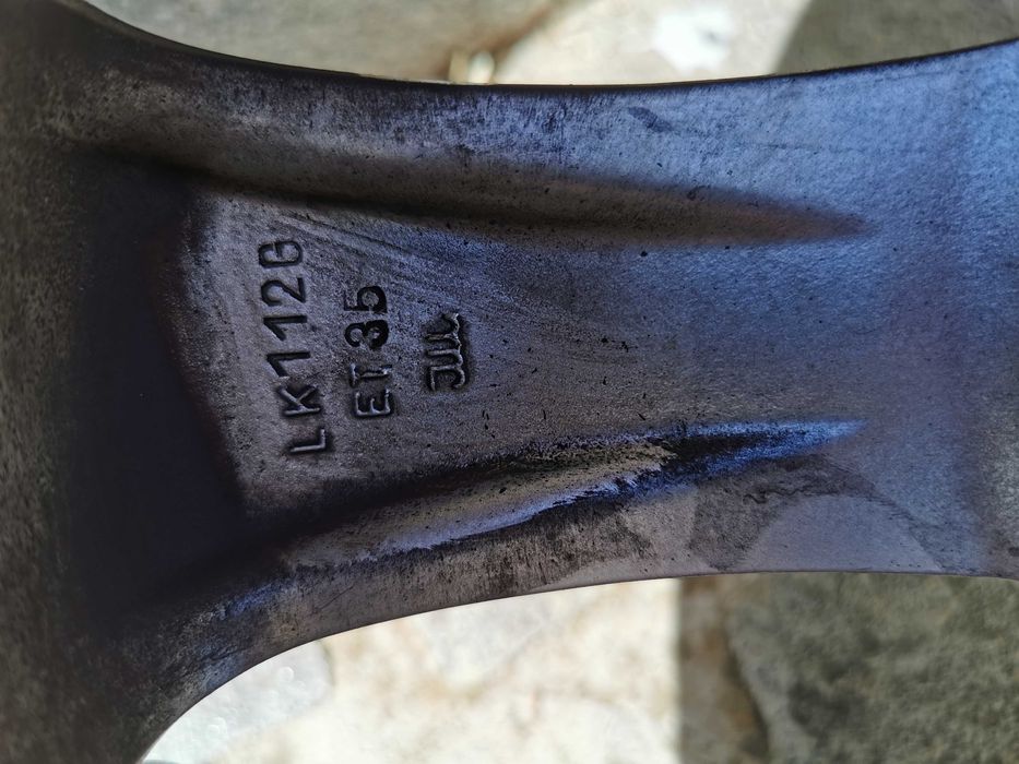 Лети джанти VW 18 цола с гуми