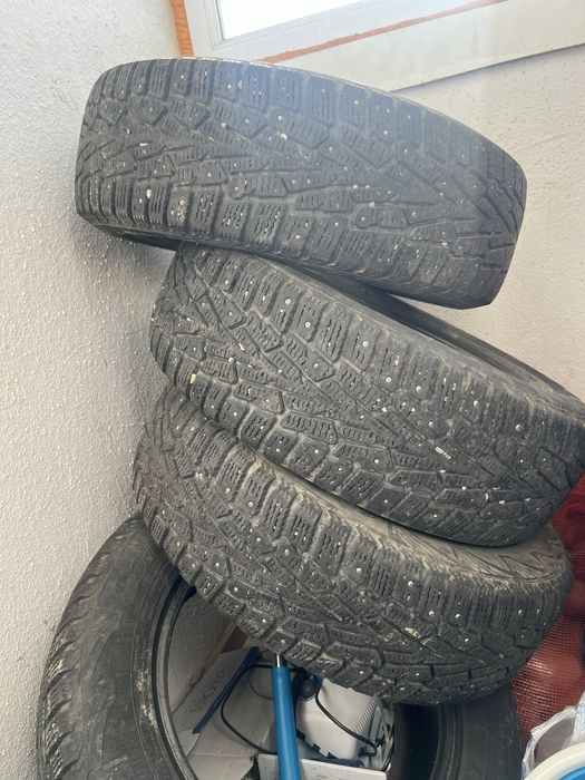 ………………………………………..