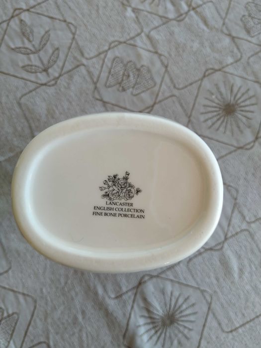 Ваза Lancaster english collection fine porcelan