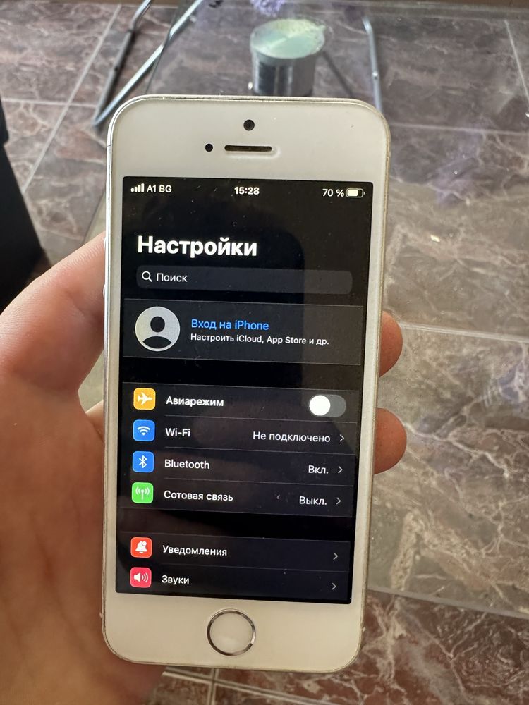 Iphone se 16gb чист без айклоуд