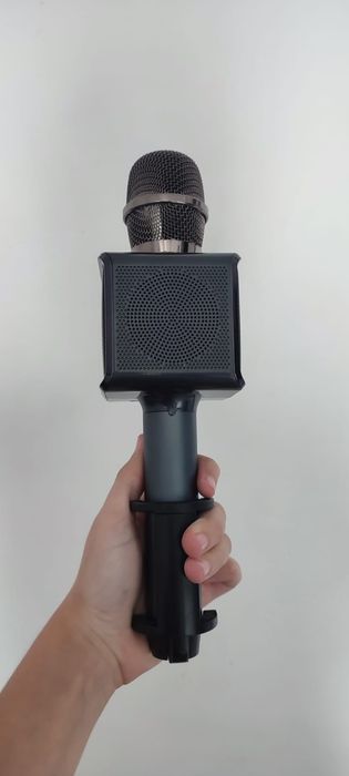 Microfon karaoke incarcare usb ca nou