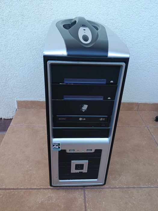 Vând unitate PC AMD