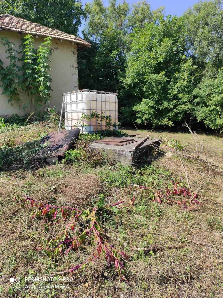Продава се Парцел в с. Стража, Област Търговище - 1000 кв.м за 44 €/кв.м - Снимка #4