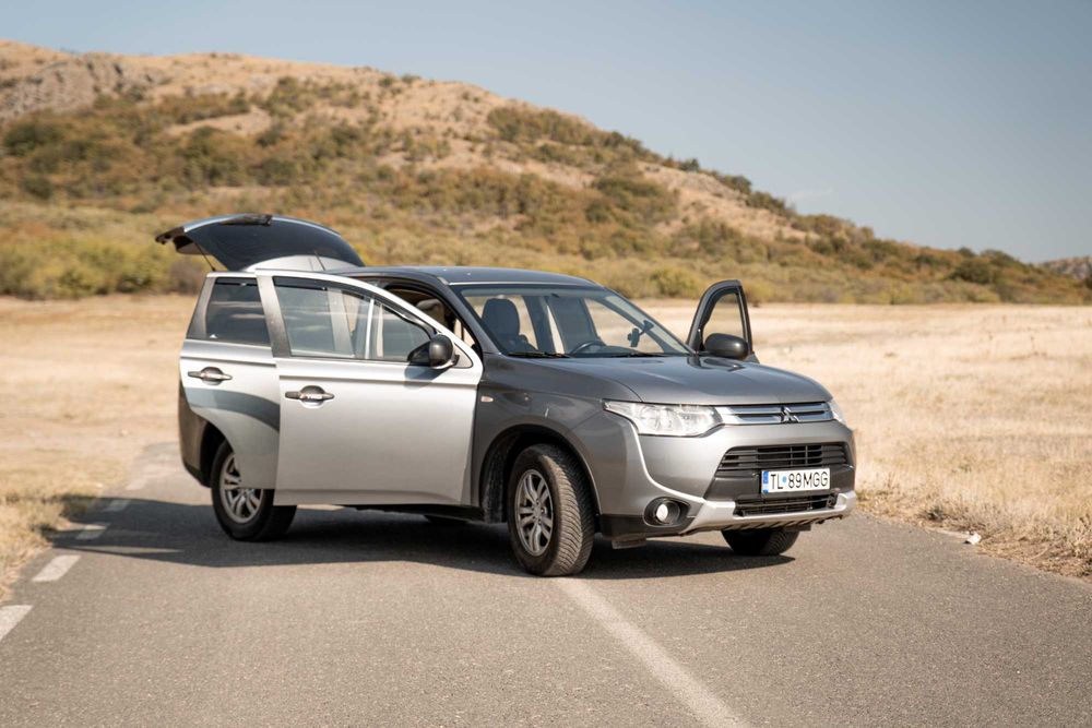 Mitsubishi Outlander 2.2 179cp