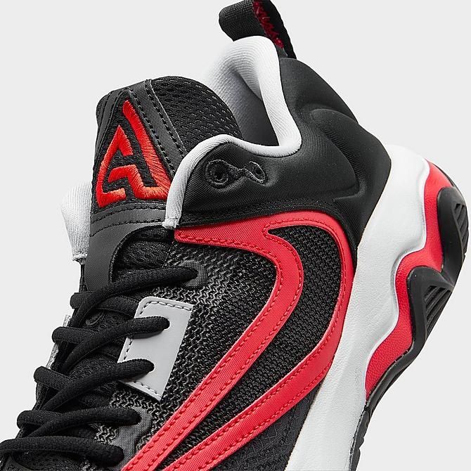 Adidasi ghete baschet 42.5 NIKE Giannis Immortality Rosu Negru