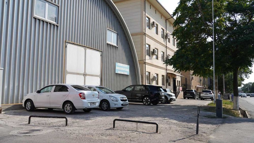 Бизнес с коммерческой недвижимостью и лицензией таможенного склада