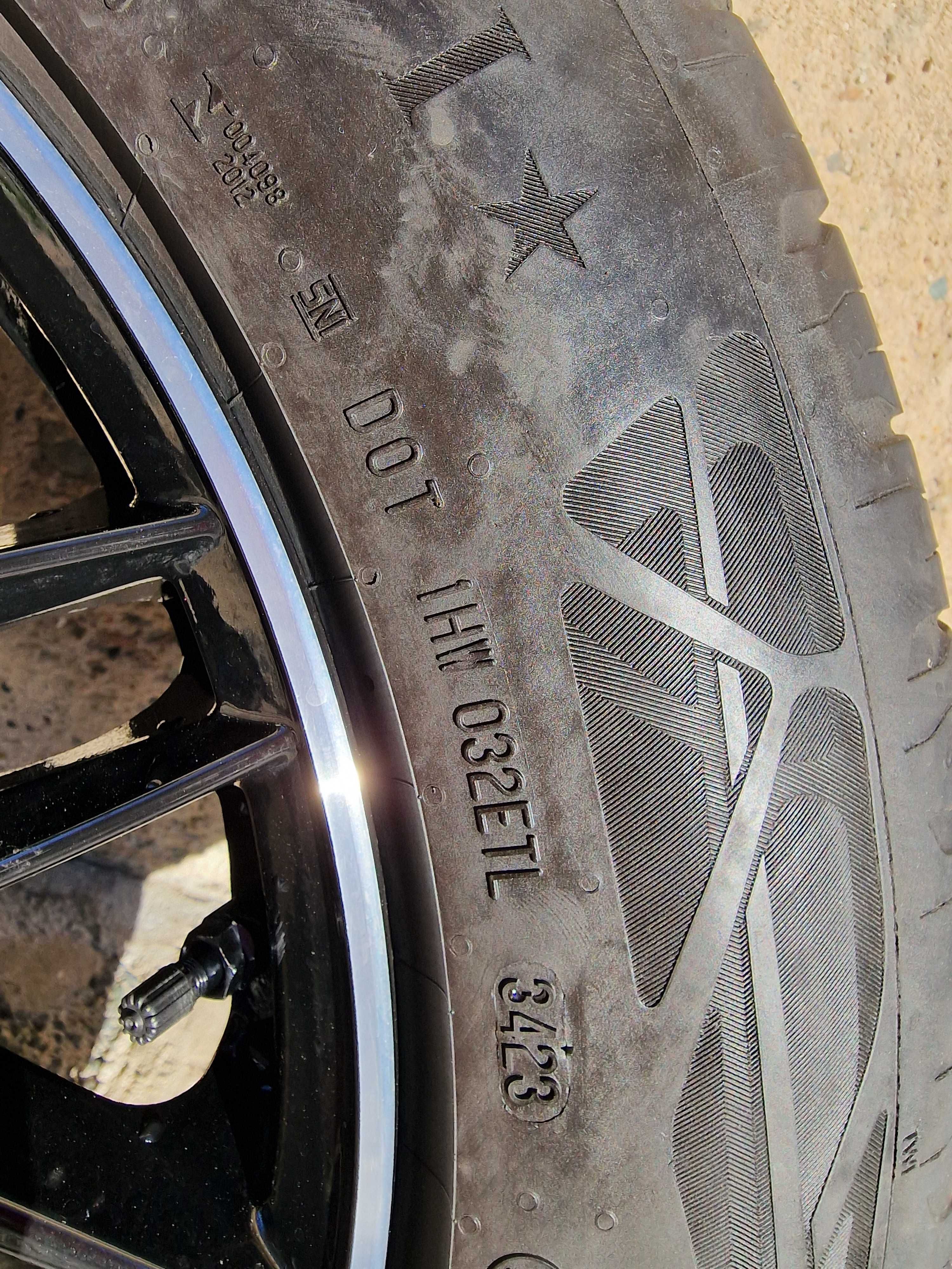 17" джанти с летни гуми 225/55 R17 и TPMS сензори за BMW