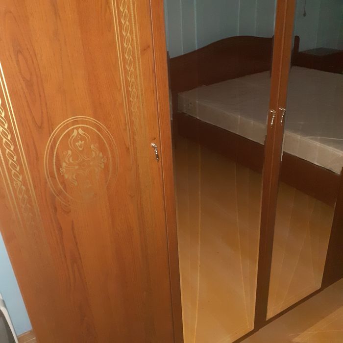 Продам спальный гарнитур (новый)